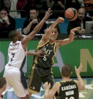 El Baskonia le gan el primero al Madrid