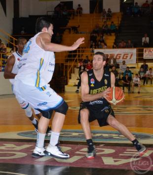 Libertad a Play Offs, Hispano salvado