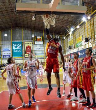 James Williams regresa a San Martn