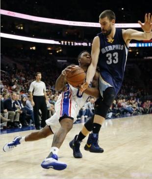 Memphis no tuvo problemas en Philadelphia