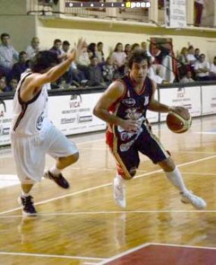 San Martn sigue imparable