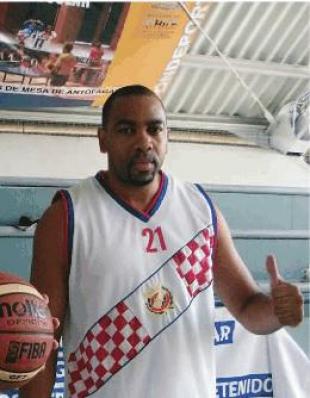 Quilmes sum a un alero ex NBA