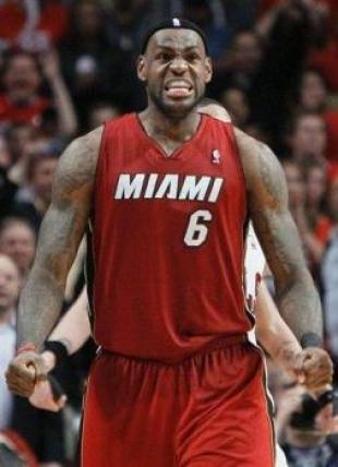 LeBron y Wade llevan a Miami a una nueva final