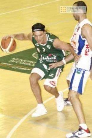 Atenas tom desquite y super a Quimsa