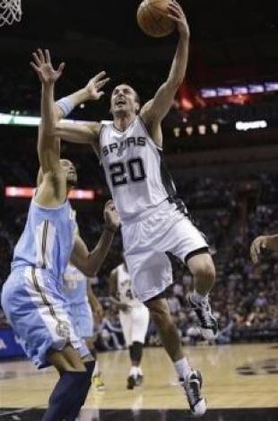 Manu apareci justo a tiempo para asegurar la victoria de San Antonio