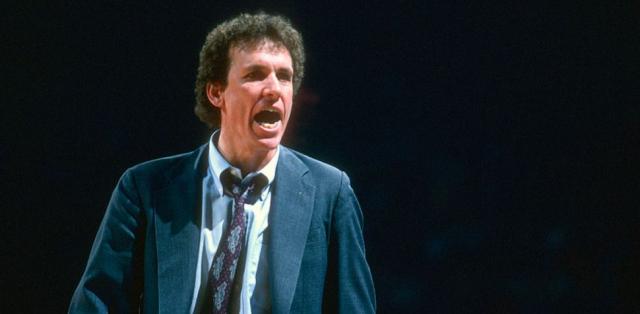 Doug Collins, el coach que cambi la mentalidad de los Bulls