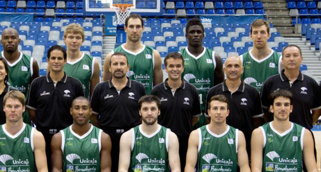 El Unicaja 2015-16 empieza su construccin