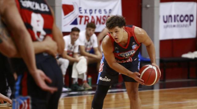 Sur: Provincial en la cima, Viedma suma