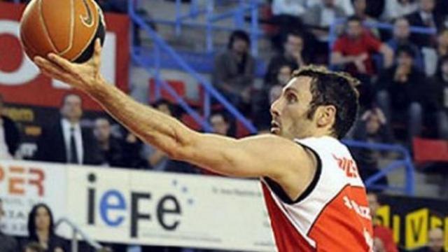 Javier Bulfoni tambin se suma a Atenas