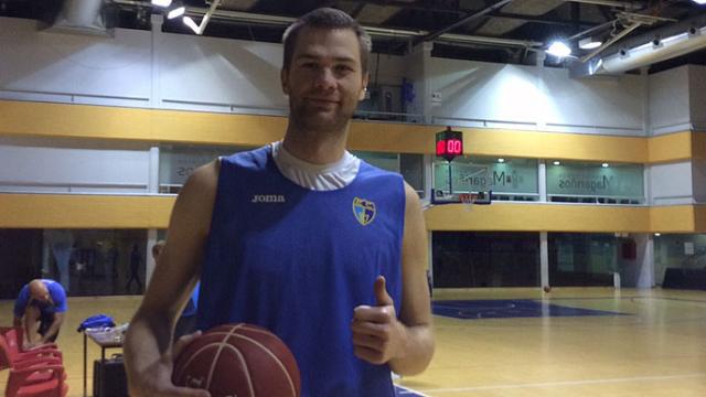 El esloveno Uros Slokar, fichaje temporal del Estudiantes de Van Lacke