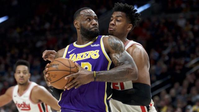 Lakers recuper la memoria