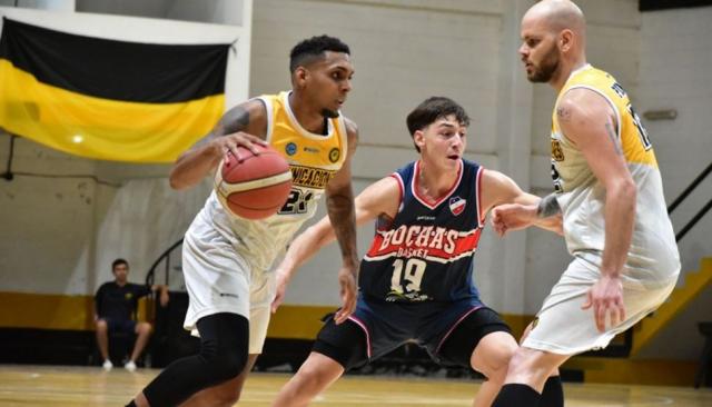 Norte: Comunicaciones dio vuelta un juego incre�ble