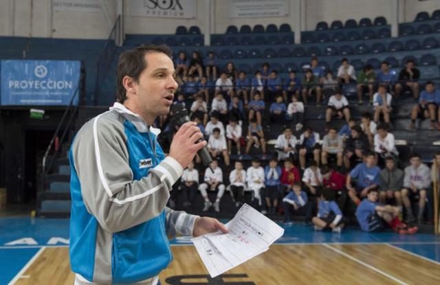 Baha Basket palpita su campus