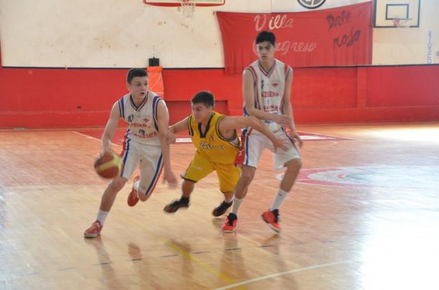 Anzorena y Atenas temprano a semifinales