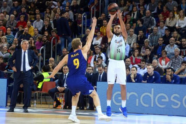 Real Madrid sigue sumando, Joventut sin batacazo