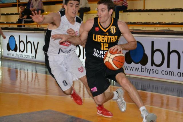 Libertad se present y gole a Instituto