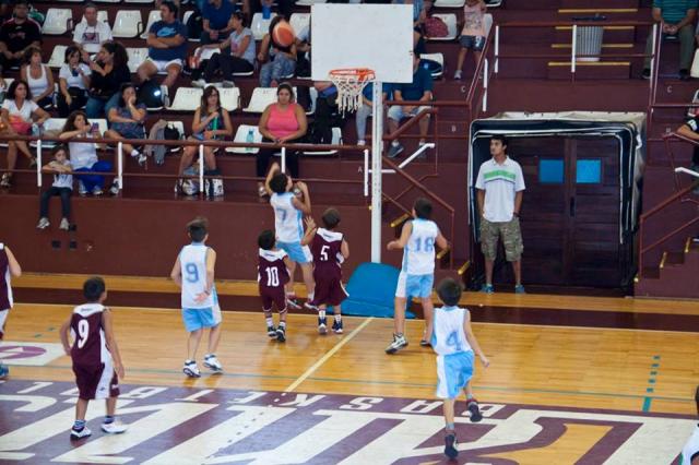 Lanus recibi el minibsquet