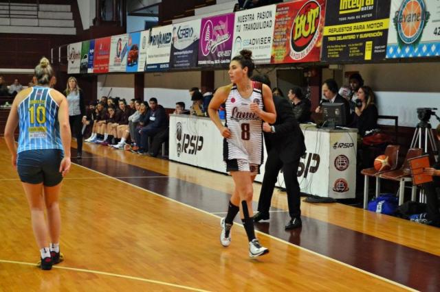 Lanus con el femenino y menores a toda mquina