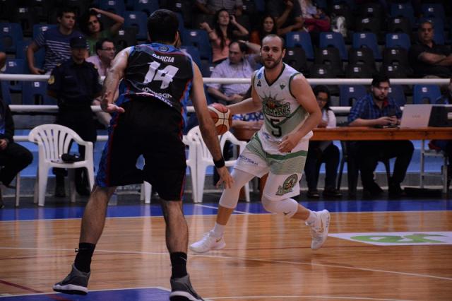 Echague y Temperley no pueden de local