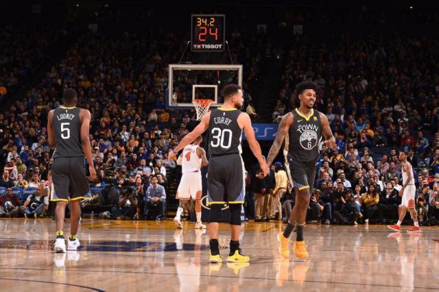 Warriors aplastante, Clippers y Sixers en recuperacin