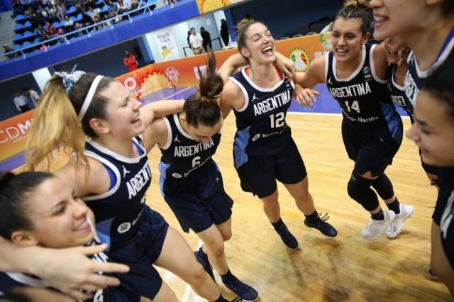 Con un gran juego nuestras chicas se quedaron con el bronce