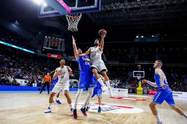 Real Madrid sigue sumando, Joventut sin batacazo