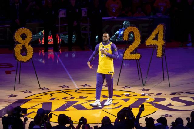 Los Lakers entre las lgrimas y la vuelta a la canchas