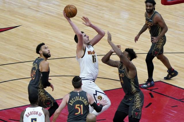 NBA: Nuggets gan con un inspirado Jokic