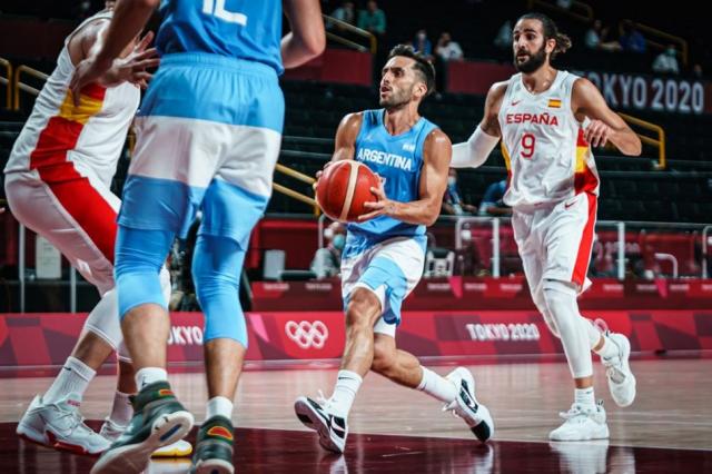 Campazzo: "Seguimos teniendo esperanzas de poder clasificar"