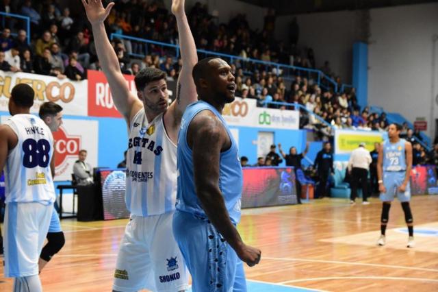 El celeste celebr en la derrota