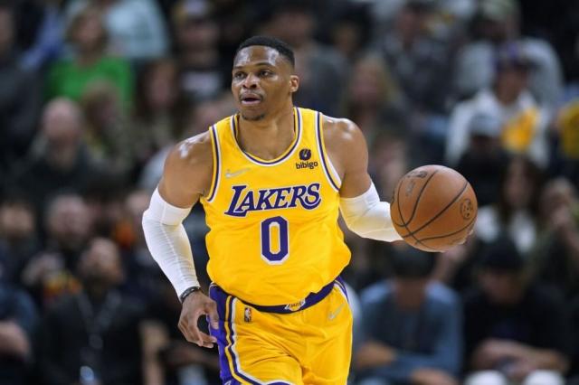 Los Lakers traspasaron a Westbrook