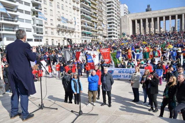 Rosario vivi su tradicional encuentro Nacional del Mini bsquet