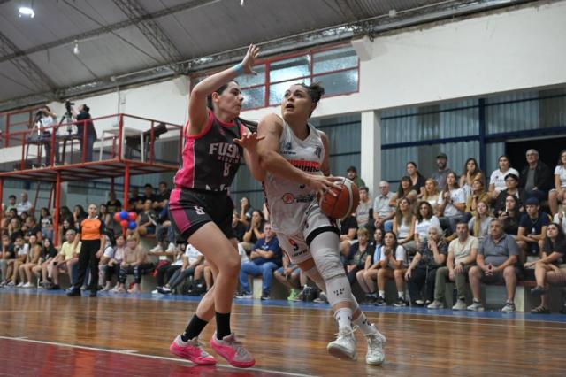 LFB: Cha�ares sigue imparable