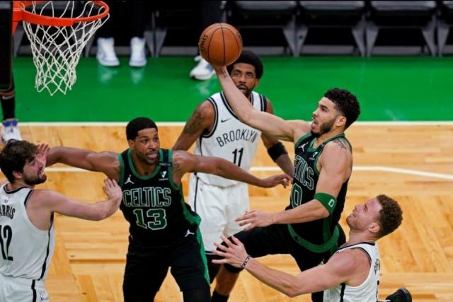 Hay serie: Boston venci a Brooklyn y descont