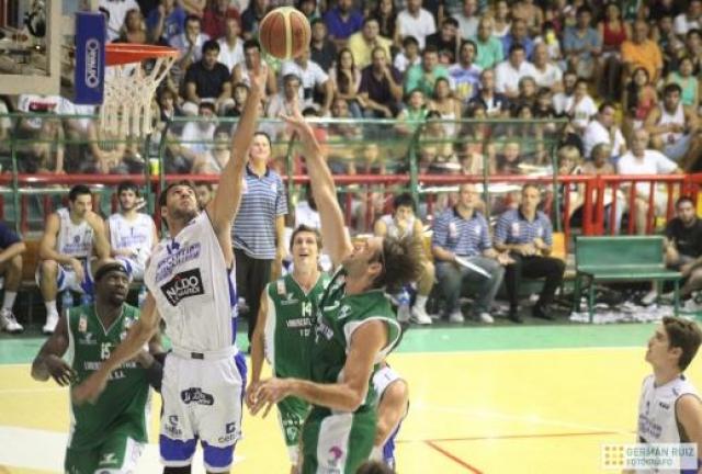 Con la vuelta de Oberto Atenas aplast a Argentino