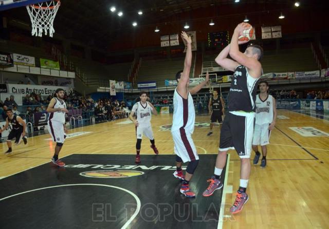 Sorpresa mendocina en el arranque de 4 de U19