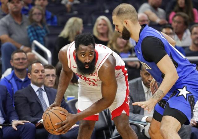 Rockets festej de la mano del recital de James Harden