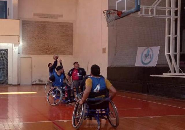 Revlida, U15 F y Bsquet en Silla de Ruedas en Rosario