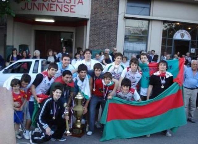 Ciclista Juninense campen de la Copa Juventud de Amrica