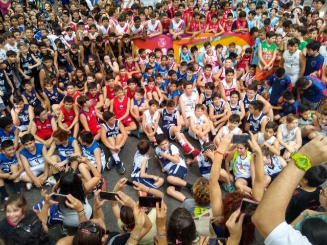 Fiesta total del Mini basquet en Rosario