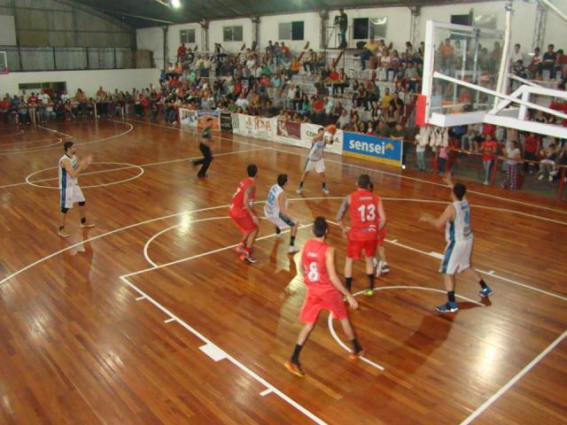 Regatas Uruguay fue el gran ganador del domingo