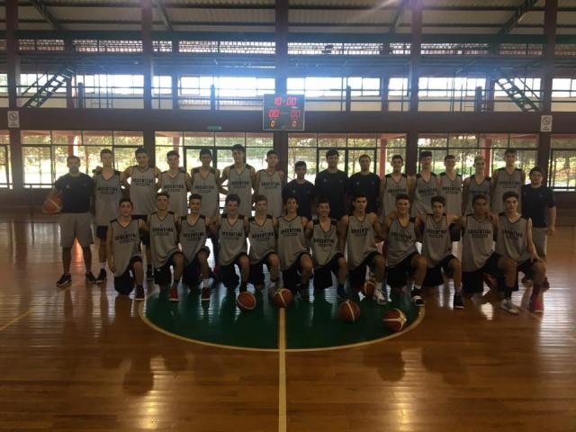 Tucum disfrut de la presencia del U15