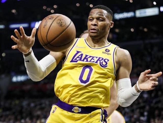 Los Lakers y su infierno no encantador