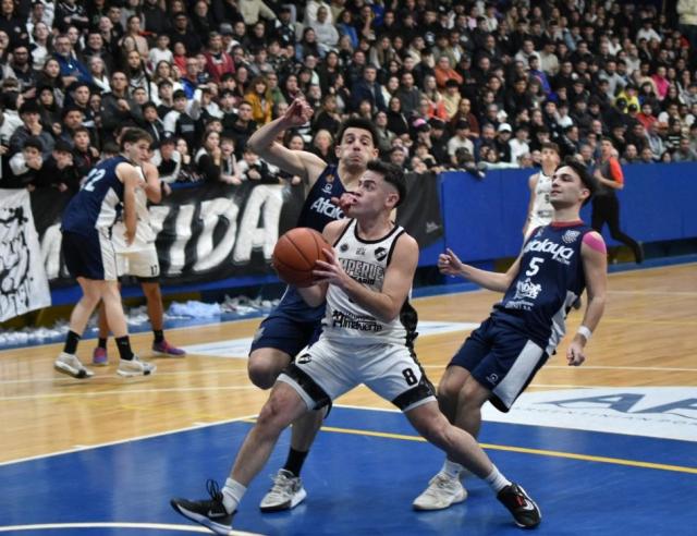 Rosario disfrut de la Copa 99 Aniversario