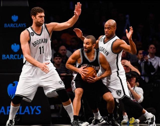 Brooklyn le cort la racha a los Spurs