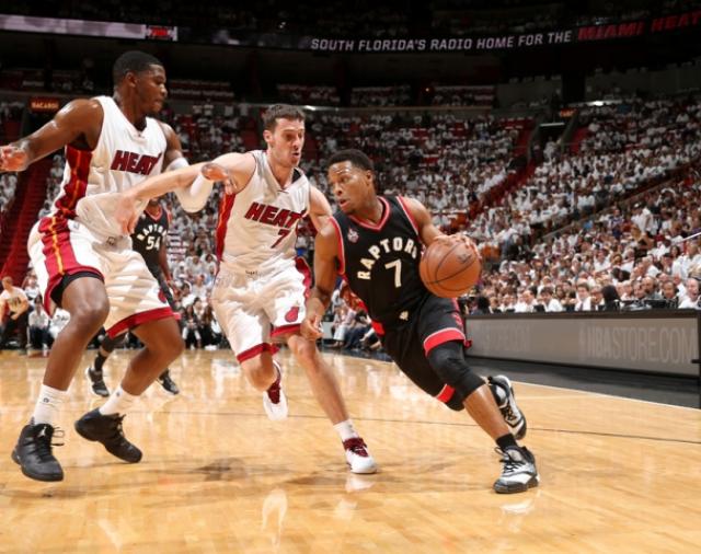 Lowry resucita, Toronto vive