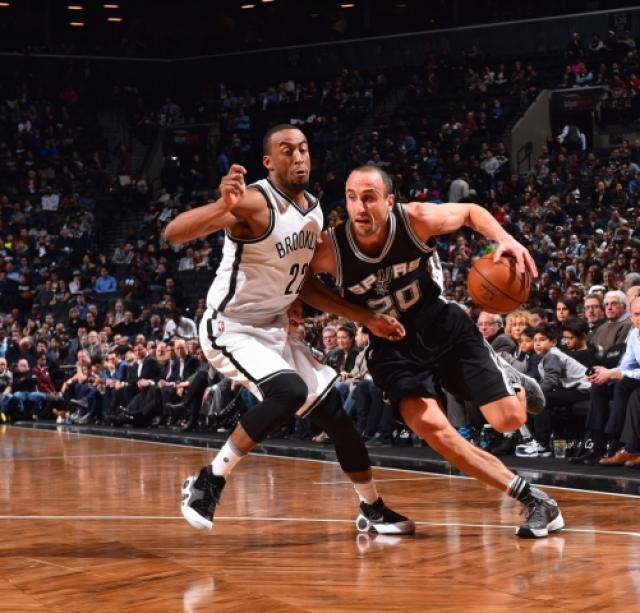 San Antonio aplast a Brooklyn