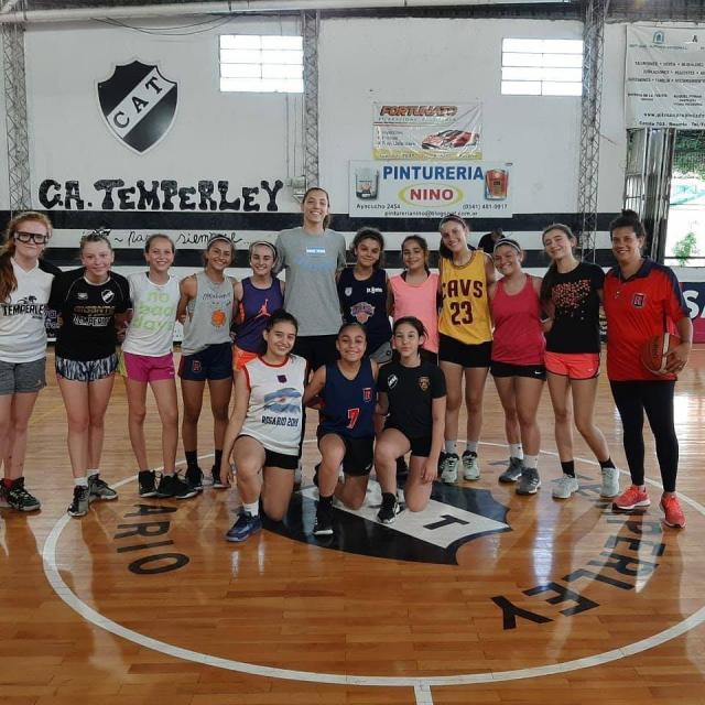Temperley se cop en menores