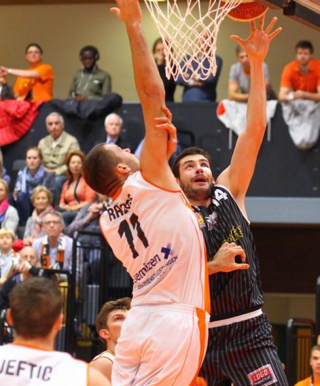 En San Martn se suma el blgaro Aleksandar Yanev